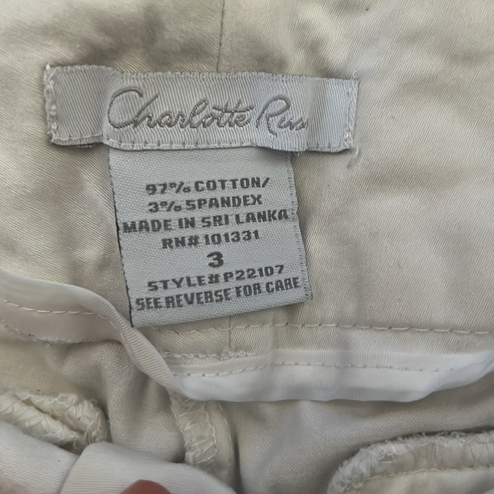 Charlotte Russe Women's White Shorts - Picture 3 of 4